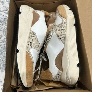 Women's Athletic Shoes in White and Tan
